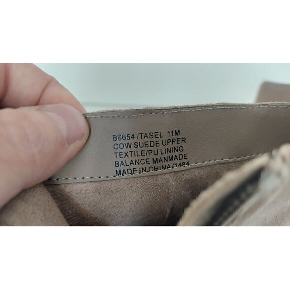 Blondo Tasel Waterproof Boot, Mushroom/NWT, Size 11M - Picture 12 of 12